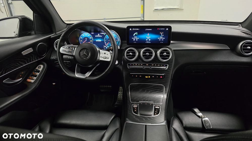 Mercedes-Benz GLC 300 de 4Matic 9G-TRONIC AMG Line Plus - 7