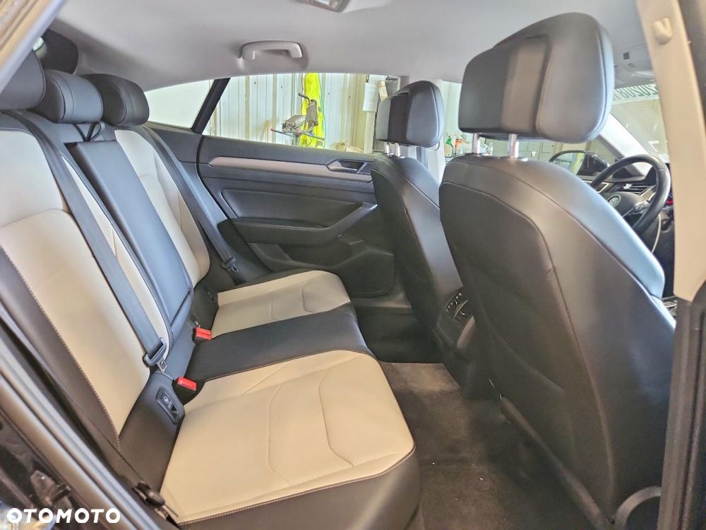 Volkswagen Arteon 2.0 TSI DSG R-Line - 6