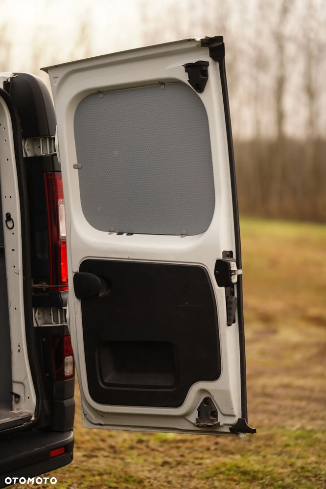 Renault Trafic - 38
