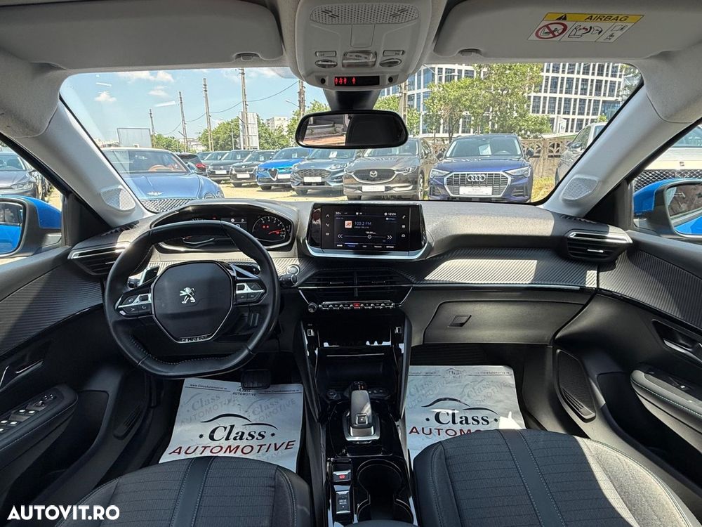 Peugeot 208 1.2 L PureTech STT EAT8 Allure - 7