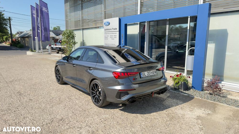 Audi S3 S tronic - 9