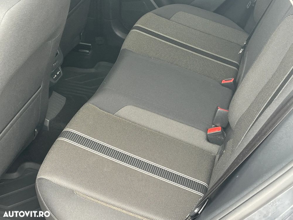 Volkswagen T-Roc 2.0 TDI DSG Design - 8