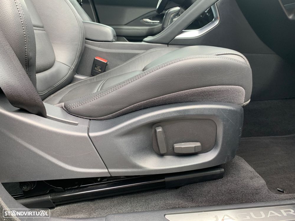 Jaguar E-Pace 2.0 P250 R-Dynamic S AWD Aut. - 20