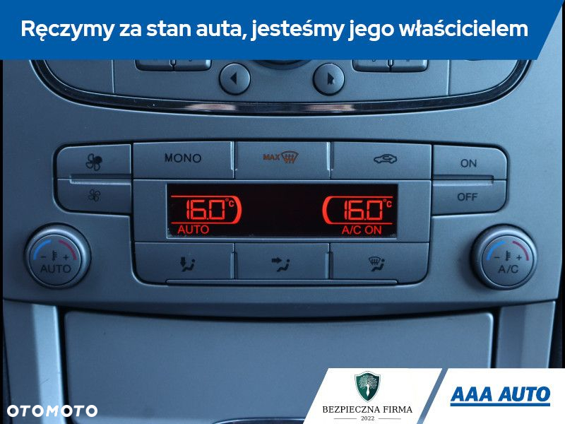 Ford S-Max - 16
