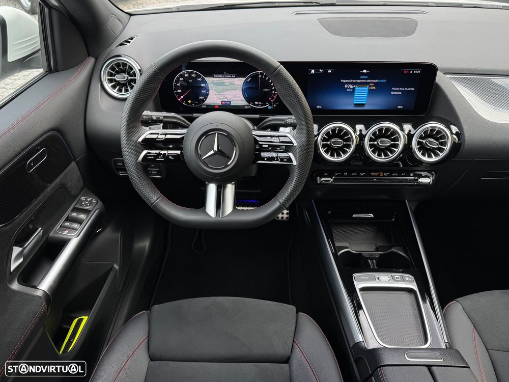 Mercedes-Benz GLA 250 e 8G-DCT AMG Line Advanced Plus - 23