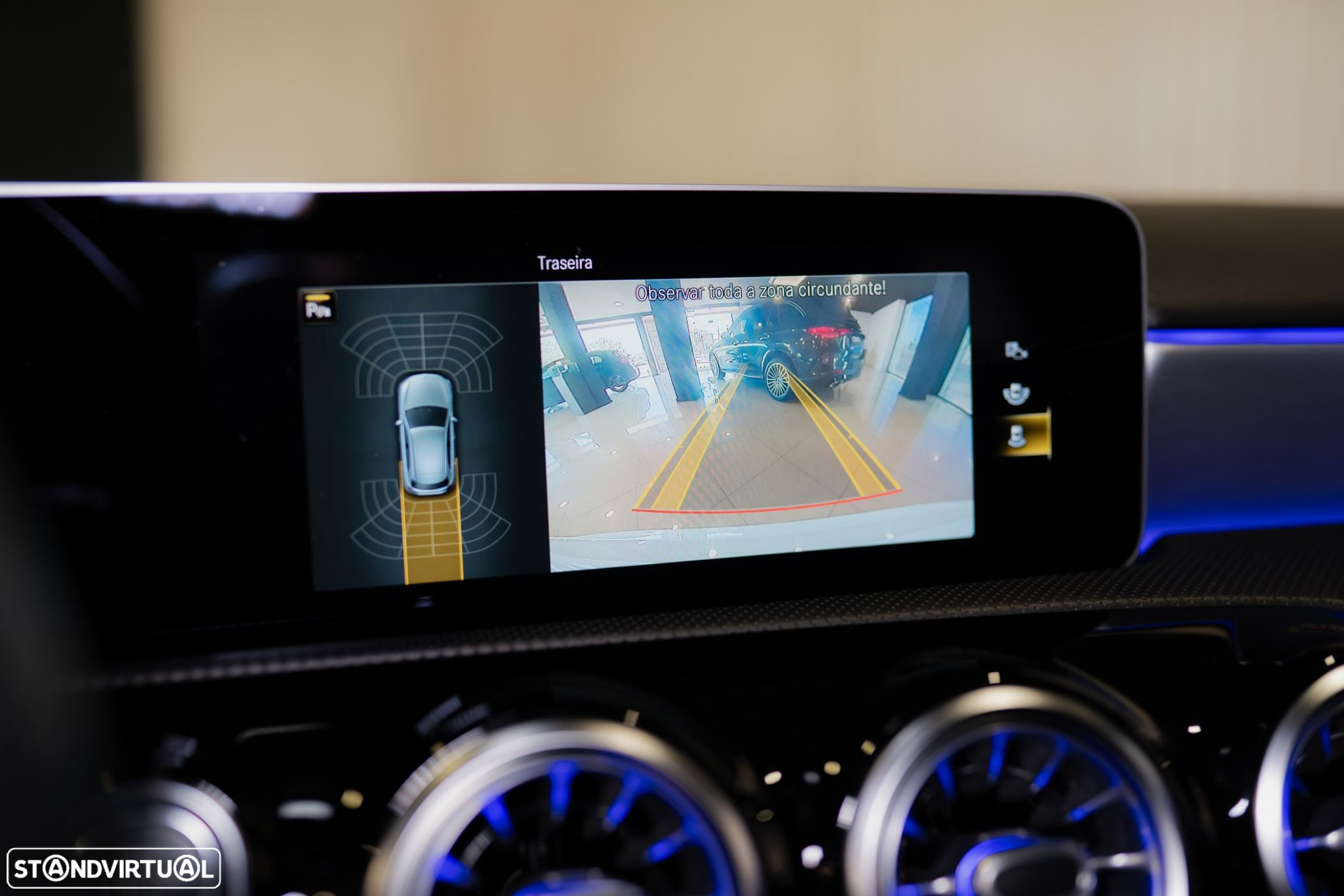 Mercedes-Benz A 180 d AMG Line - 41