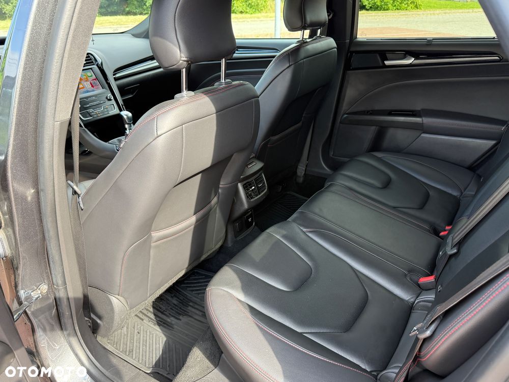 Ford Mondeo - 16