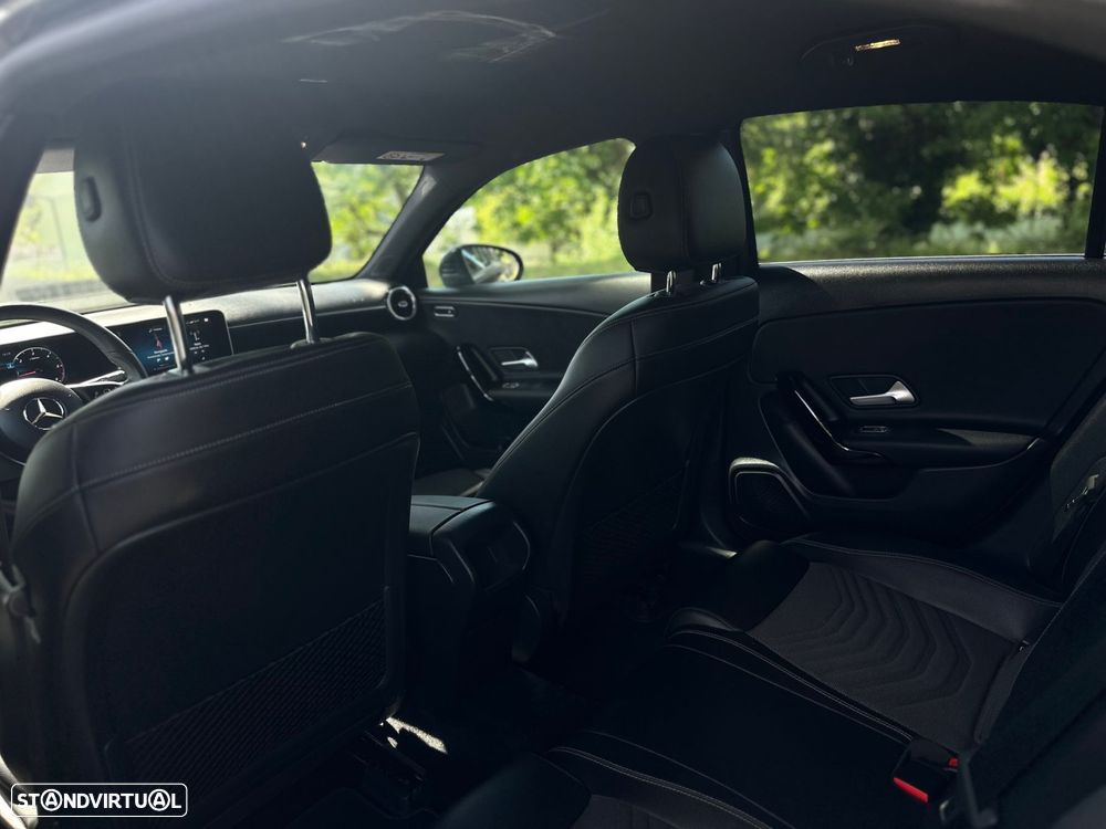 Mercedes-Benz A 180 d Style Plus Aut. - 29