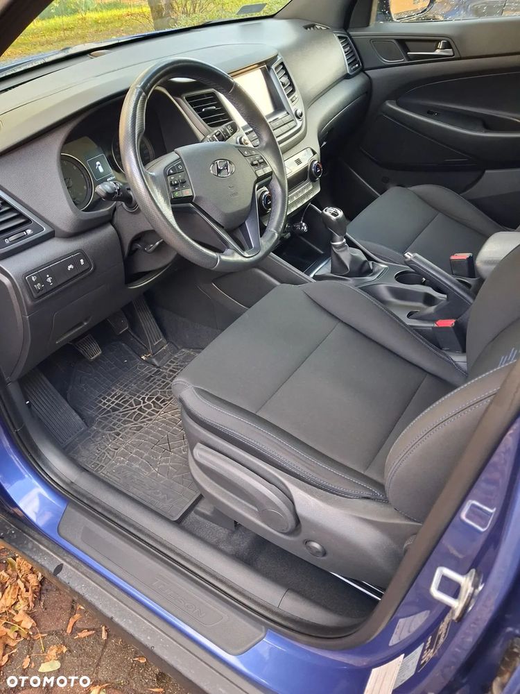 Hyundai Tucson 1.6 GDI BlueDrive GO 2WD - 8