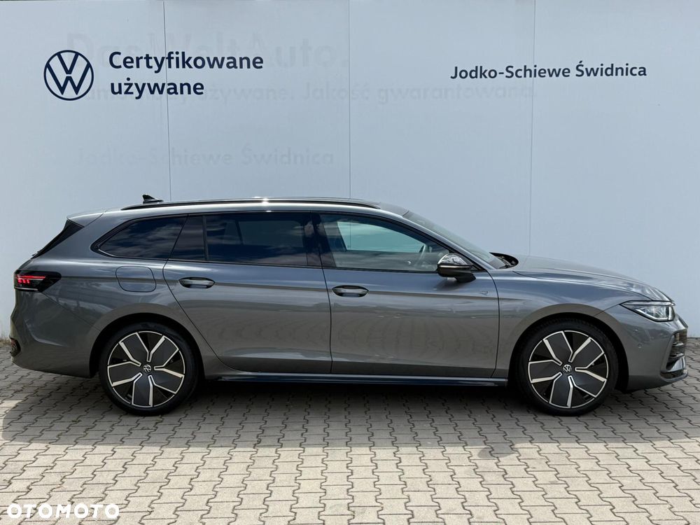 Volkswagen Passat - 6