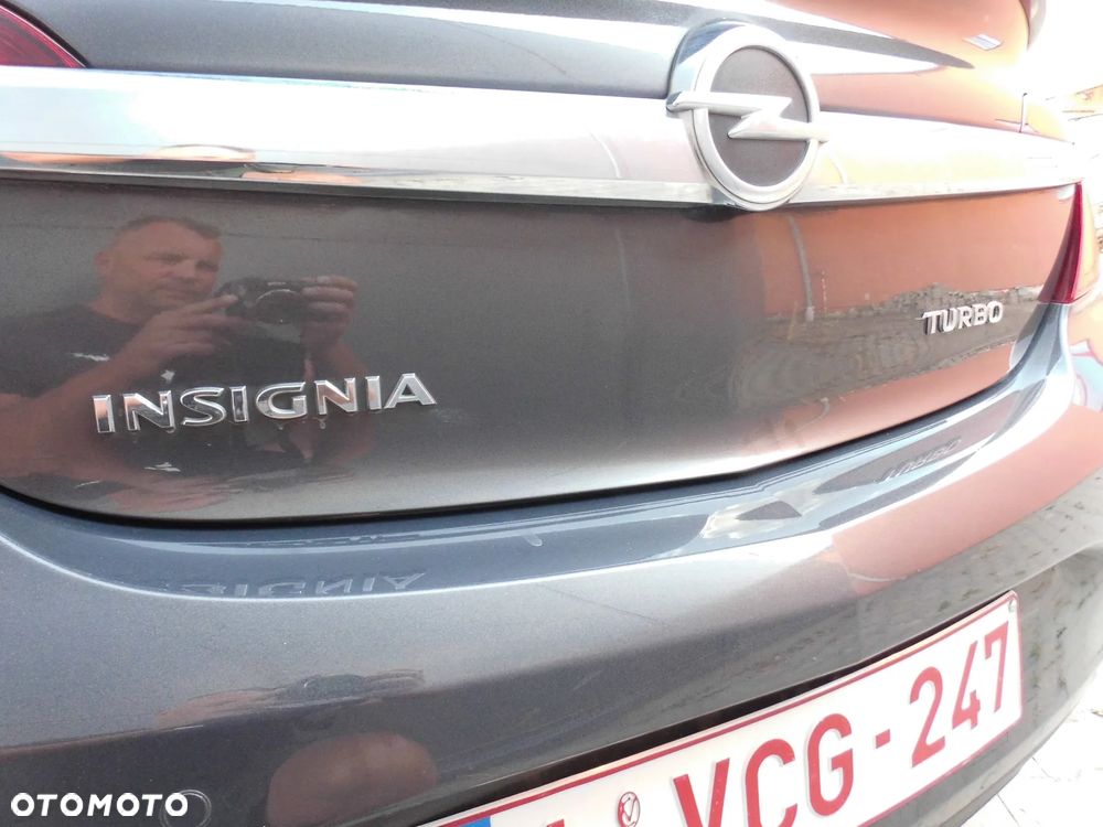 Opel Insignia 1.6 SIDI Turbo Sport - 29