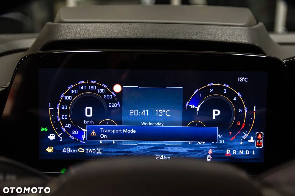 Chevrolet Suburban - 30