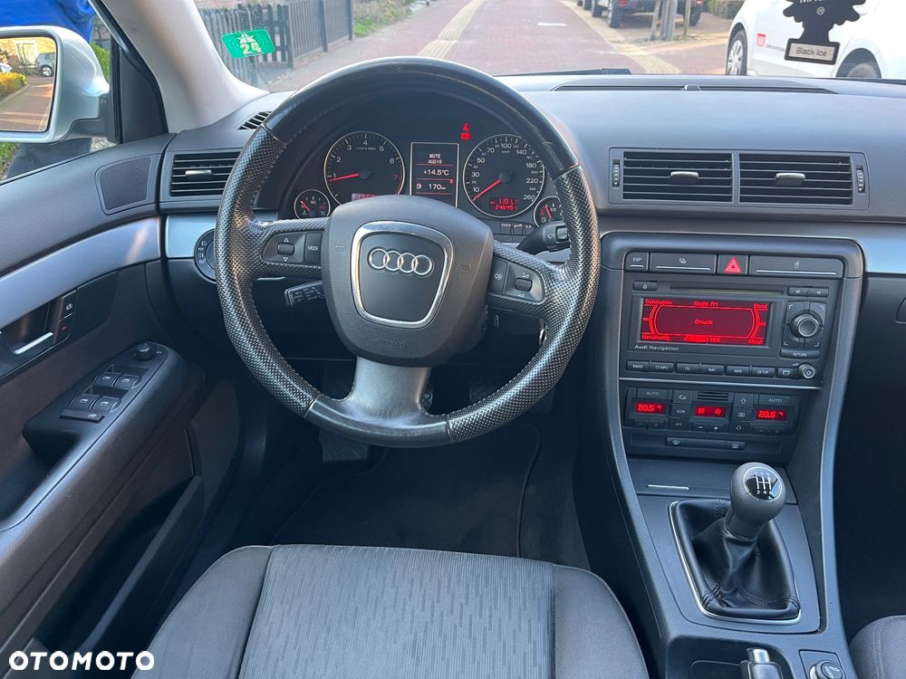 Audi A4 Avant 1.8 T - 5