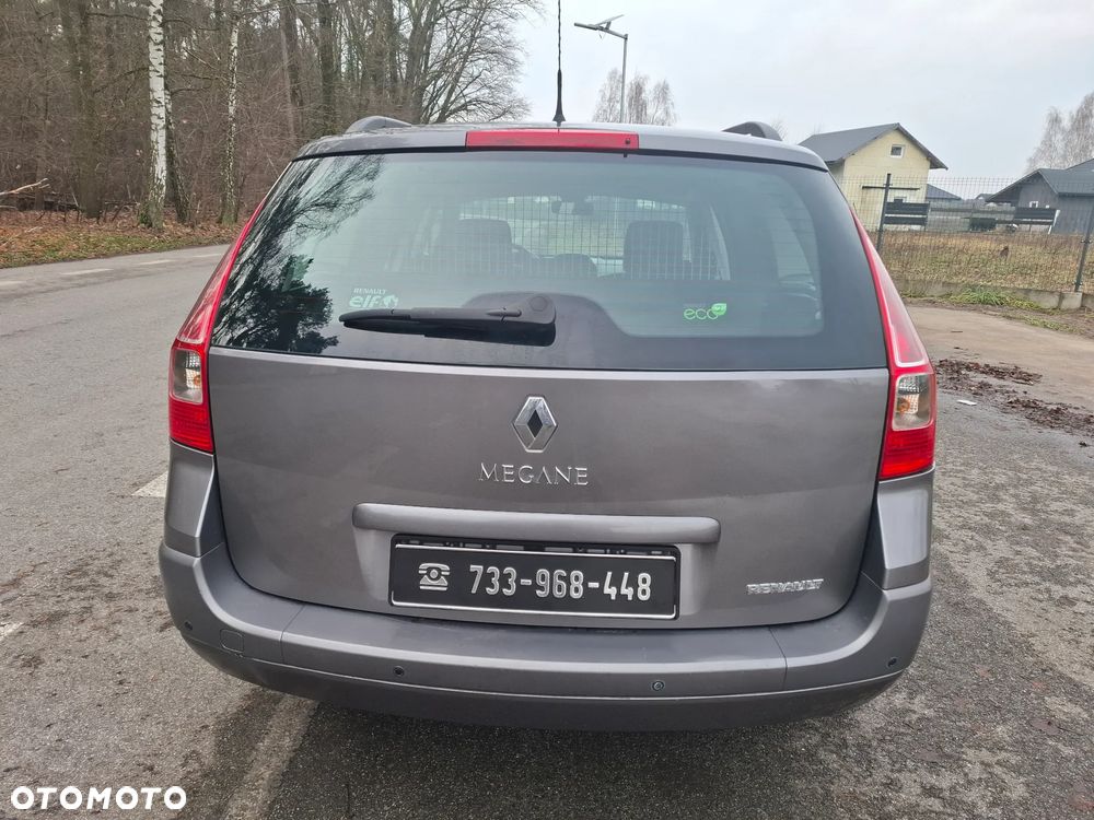 Renault Megane 1.5 dCi FAP eco - 5