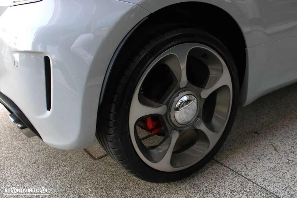 Abarth 595C Auto Custom - 46