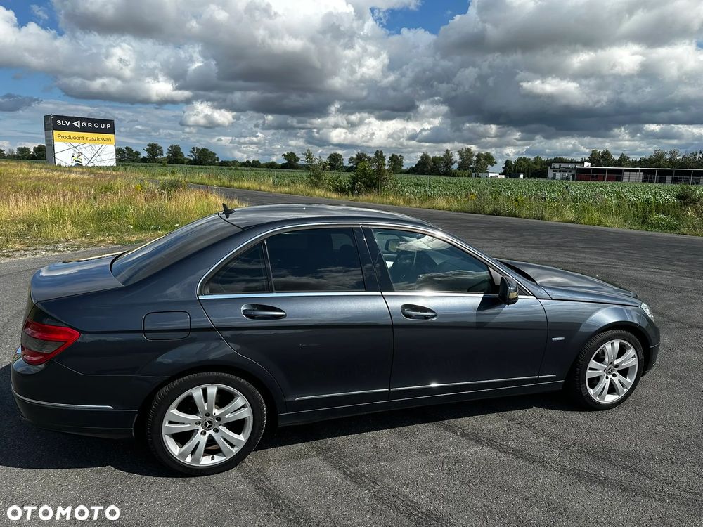 Mercedes-Benz Klasa C 200 CDI DPF Automatik BlueEFFICIENCY Avantgarde - 13