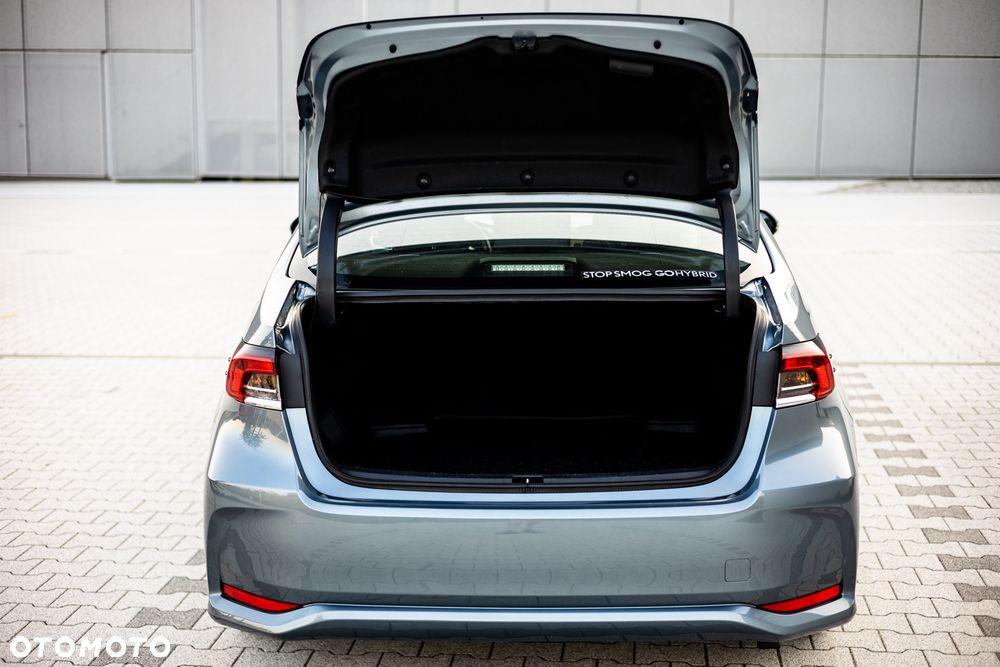 Toyota Corolla 1.8 Hybrid Comfort - 23