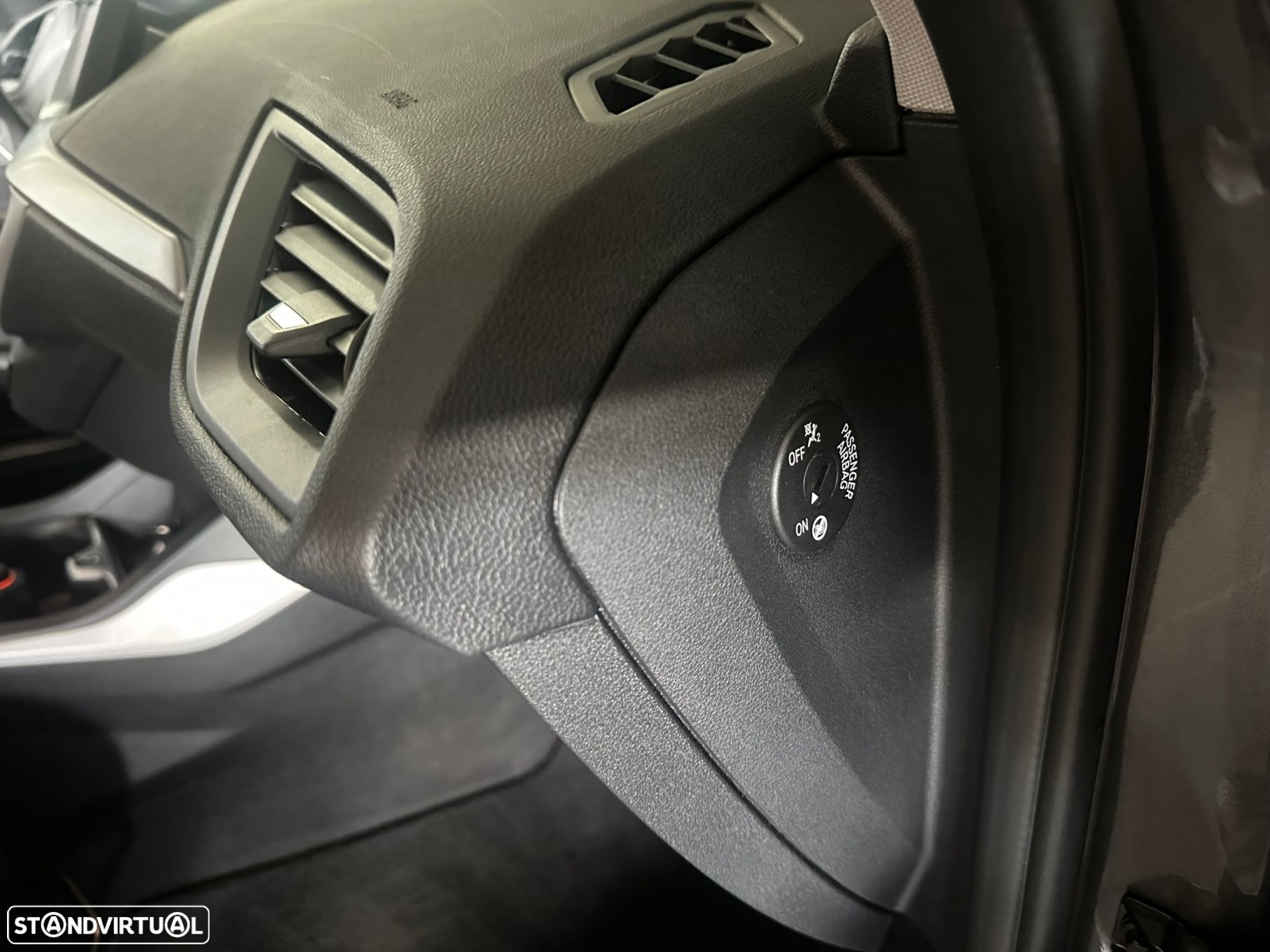 BMW 116 d Advantage Auto - 29