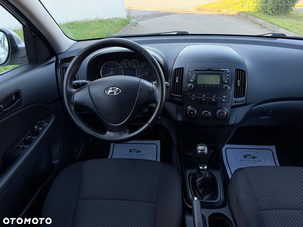 Hyundai i30 1.4 FIFA WM Edition - 37
