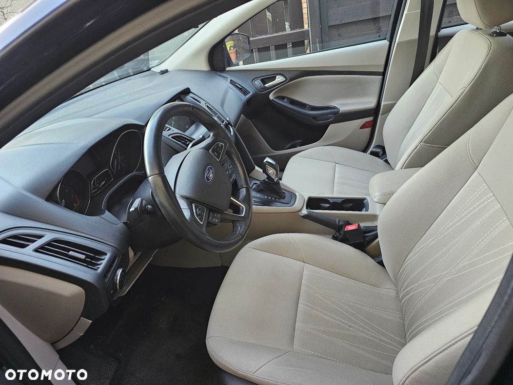 Ford Focus - 5