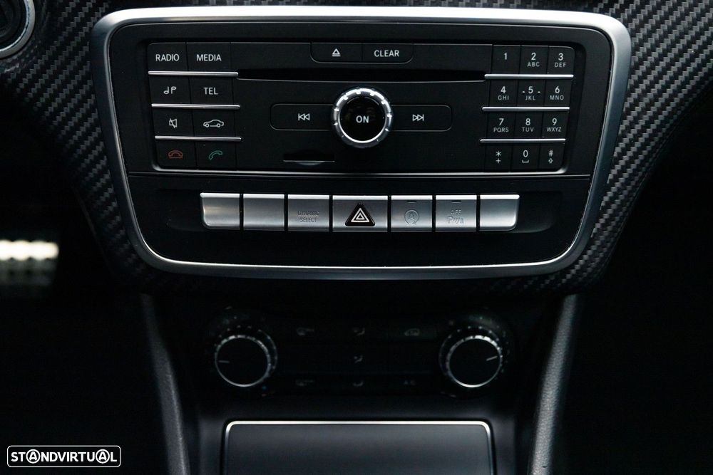 Mercedes-Benz A 220 d AMG Line Aut. - 39