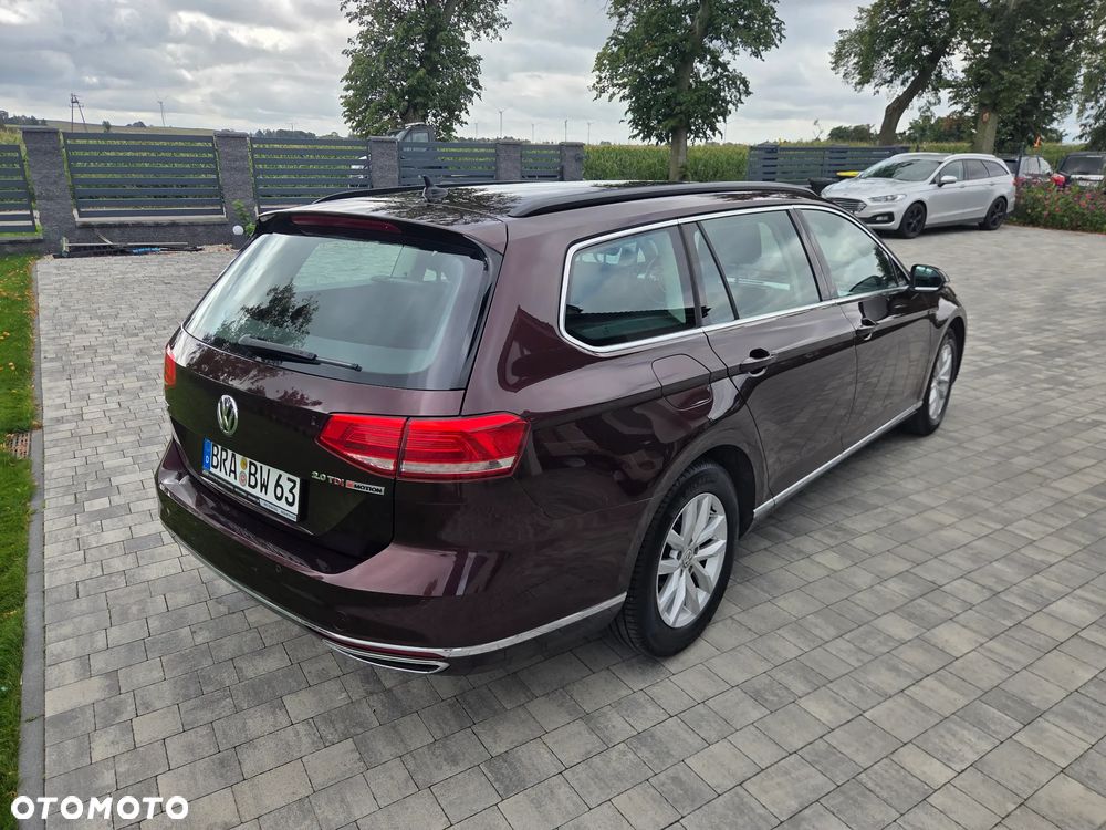 Volkswagen Passat 2.0 TDI BMT 4Mot Highline DSG - 11