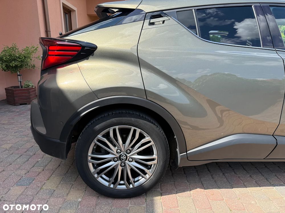 Toyota C-HR 2.0 Hybrid Executive - 6