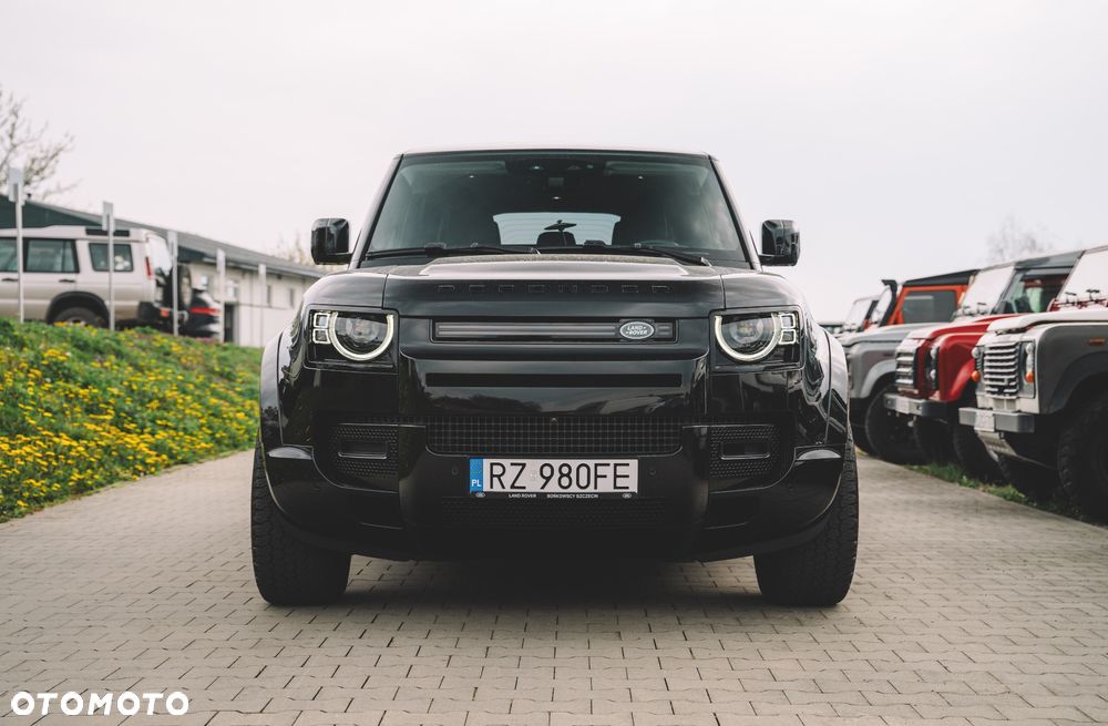 Land Rover Defender 3.0 D300 mHEV SE - 5