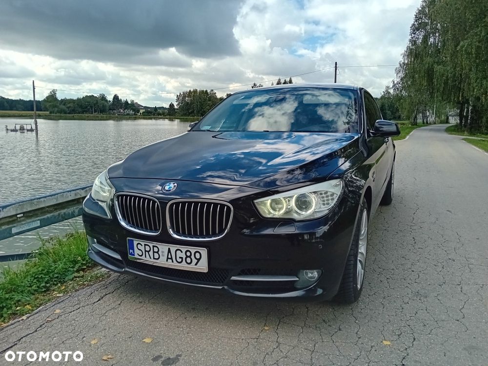 BMW 5GT - 1