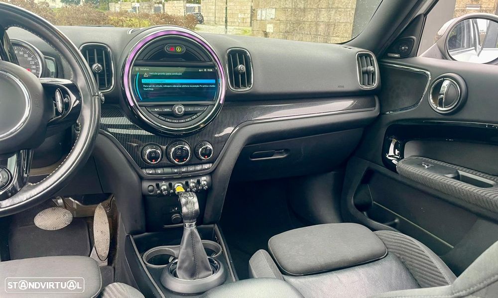 MINI Countryman Cooper SE ALL4 Auto - 16