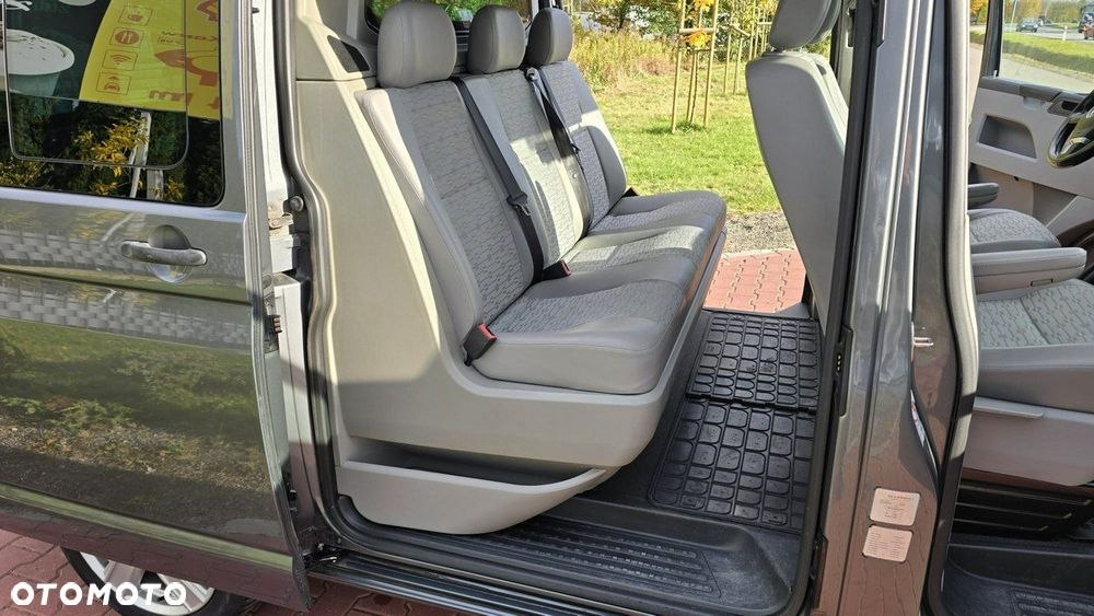 Volkswagen Transporter - 13