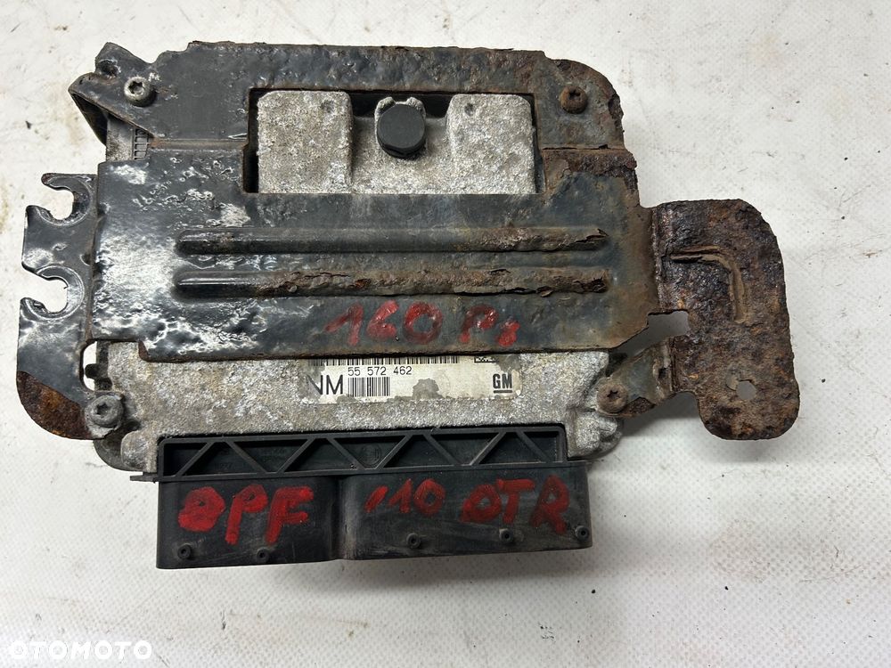 SAAB 93 9-3 sterownik silnika komputer 1.9 TTid DTR 160ps 55572462 - 1