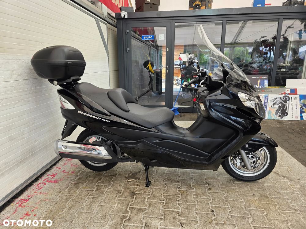 Suzuki Burgman - 5