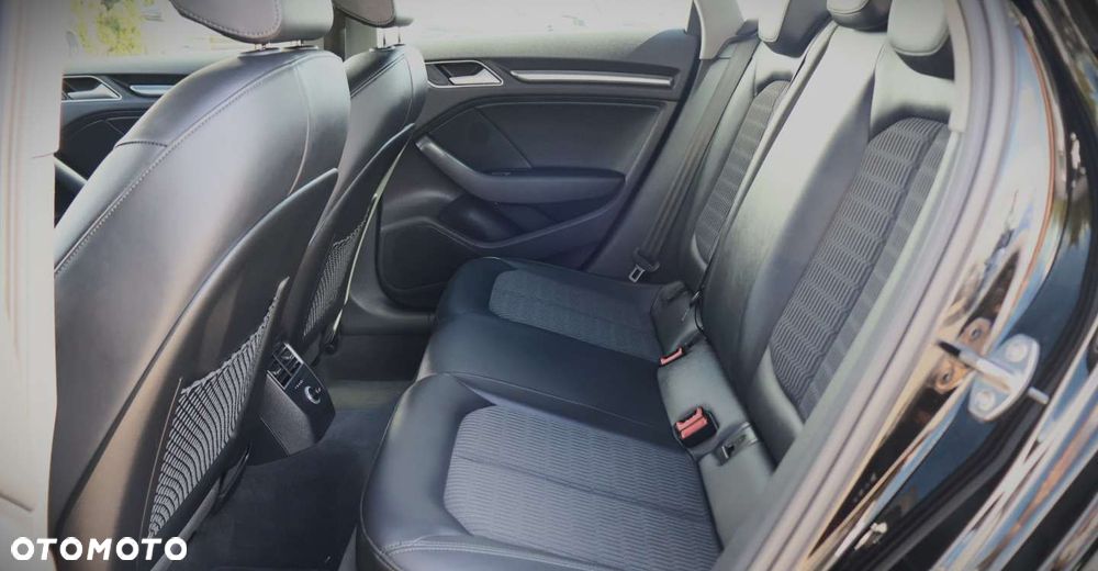 Audi A3 Sportback - 15