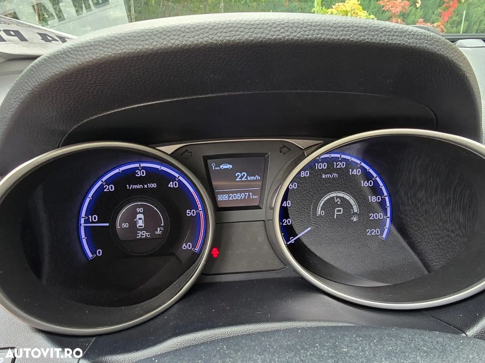 Hyundai ix35 2.0 CRDI 4WD Automatik Premium - 17