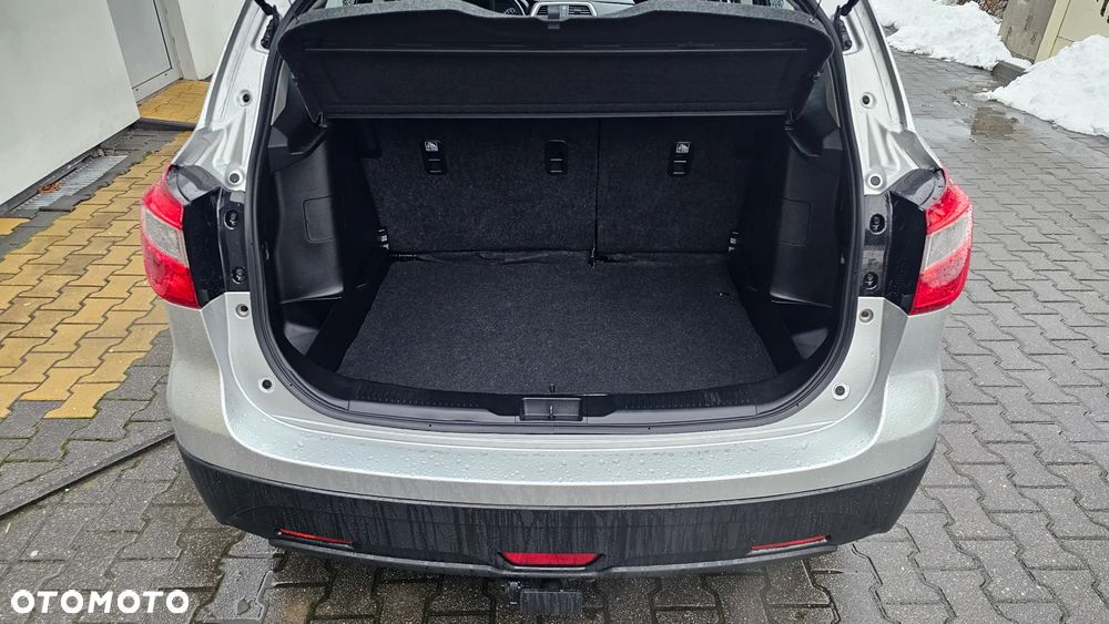 Suzuki SX4 S-Cross 1.6 VVT 4x2 Comfort - 10