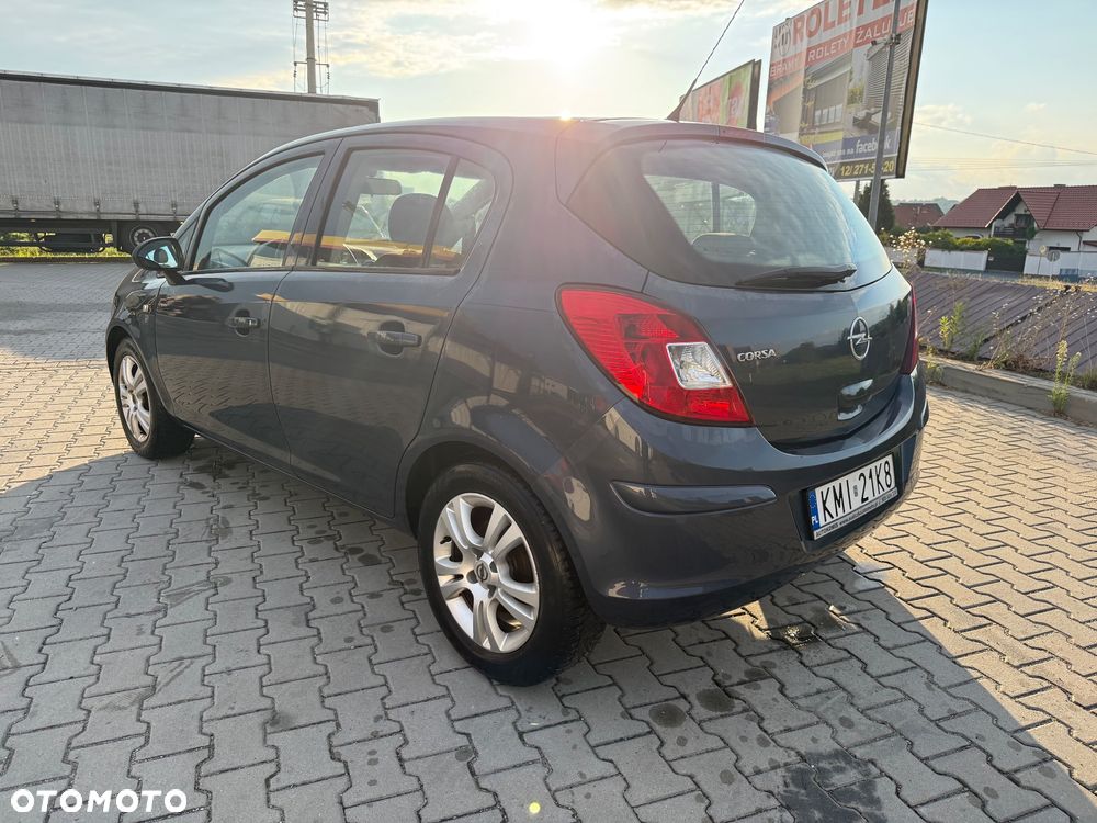 Opel Corsa 1.2 16V Edition 150 S&S - 7