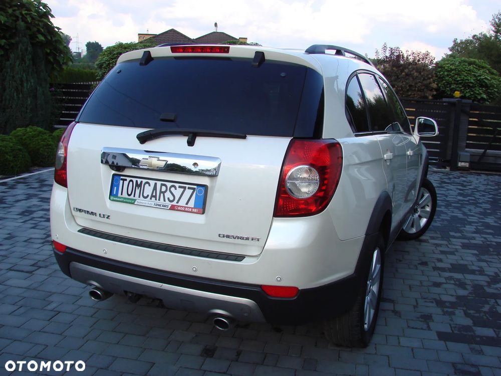 Chevrolet Captiva - 12
