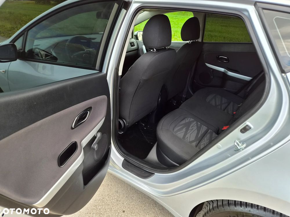 Kia Ceed 1.6 CRDi L - 11