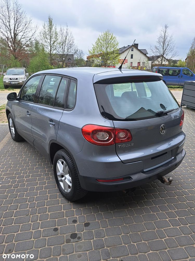 Volkswagen Tiguan - 14