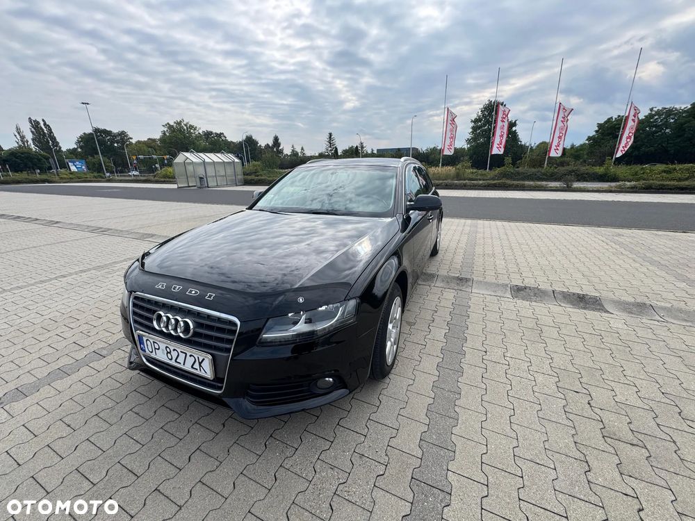 Audi A4 Avant - 1