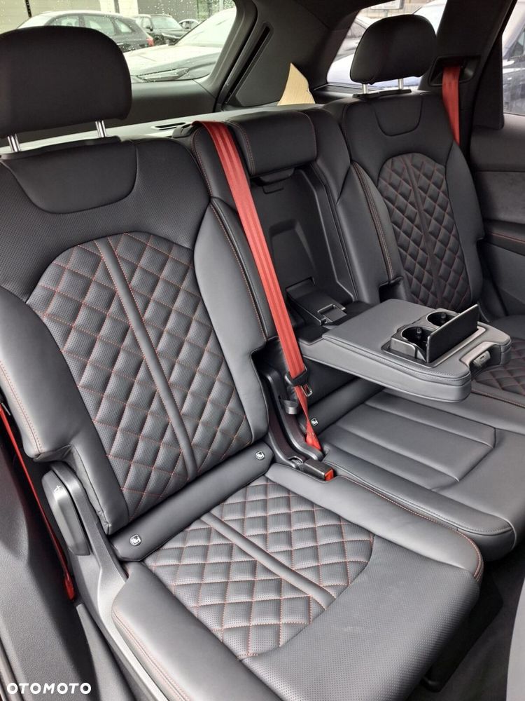 Audi Q7 - 21