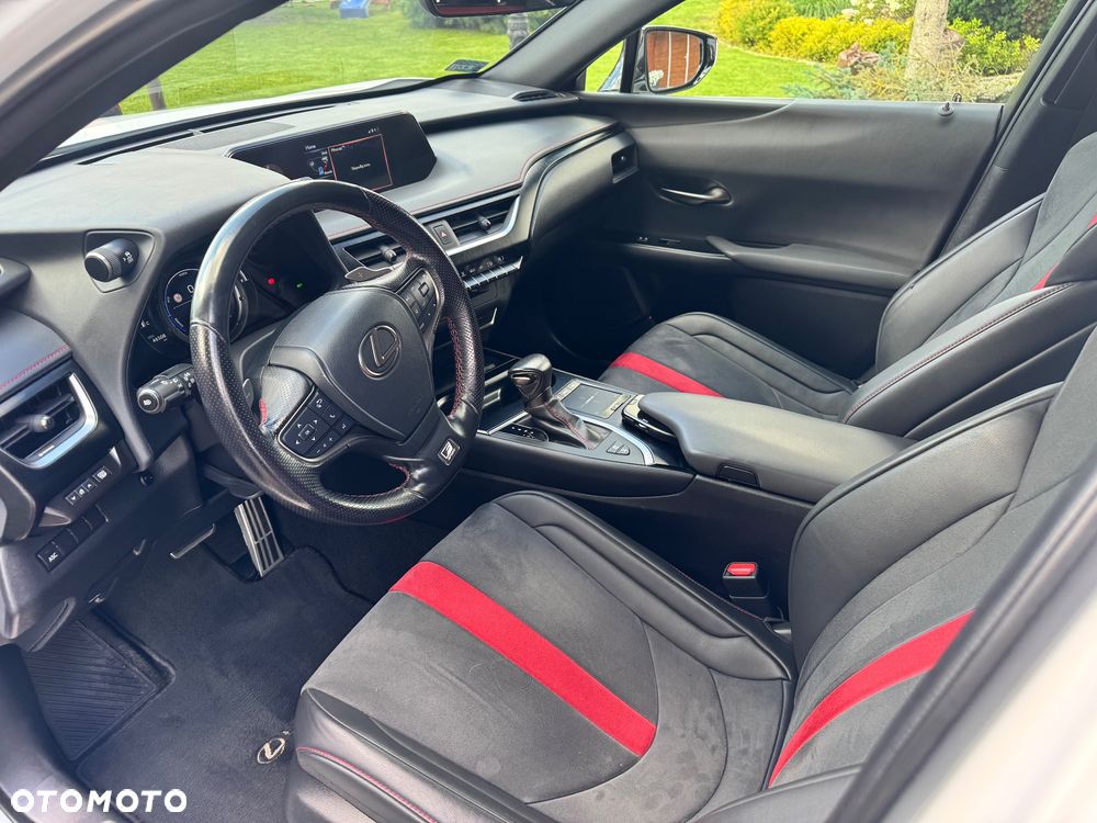 Lexus UX 250h F Sport 2WD - 7