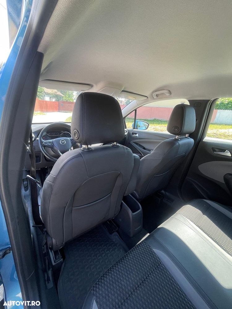 Opel Crossland - 16