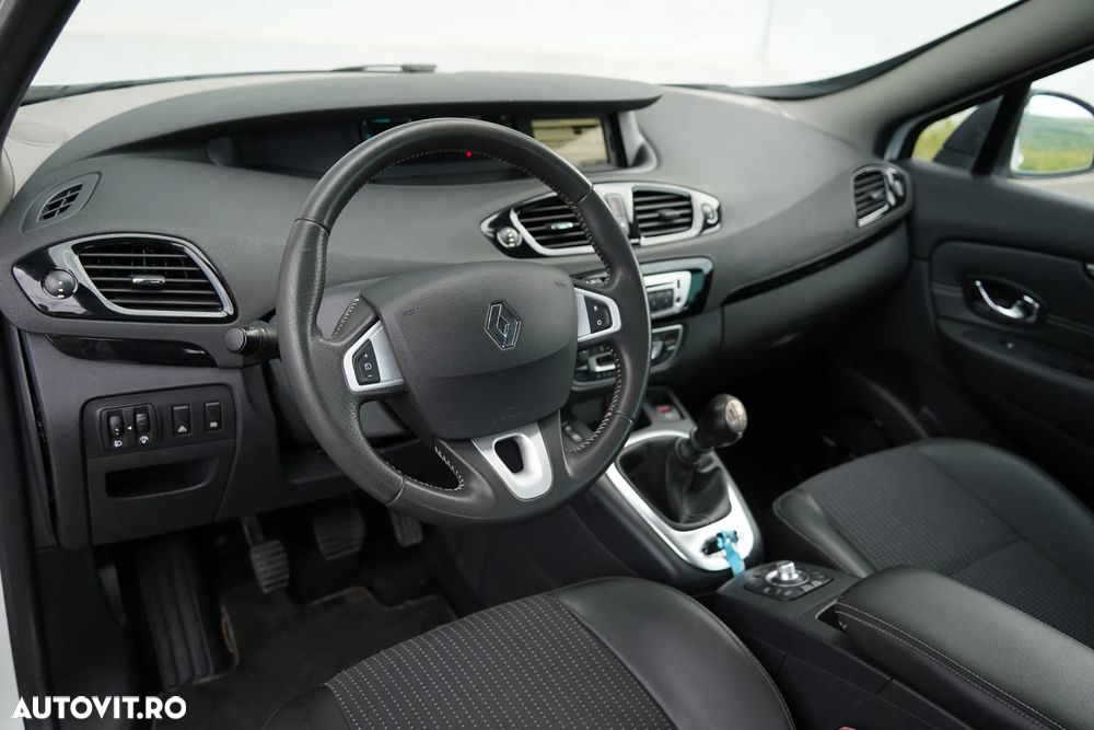 RENAULT Scenic 2012 — imagine 9