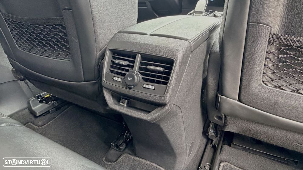 Peugeot 3008 1.6 Hybrid Allure Pack e-EAT8 - 39