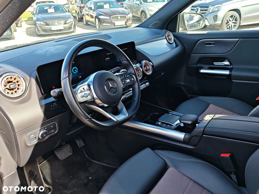 Mercedes-Benz EQA 250 66.5kWh AMG Line - 16
