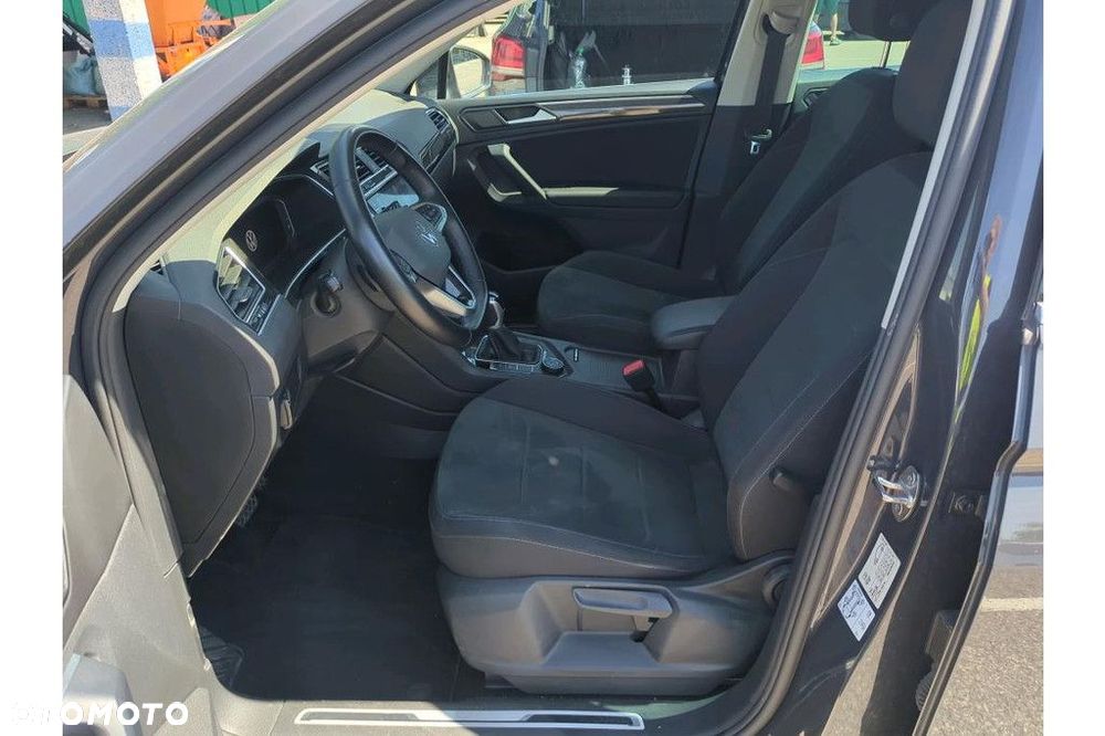 Volkswagen Tiguan - 6