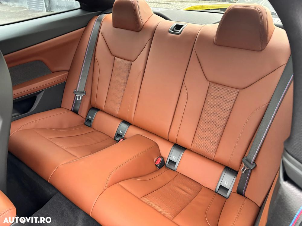 BMW M4 Competition M xDrive AT - 12