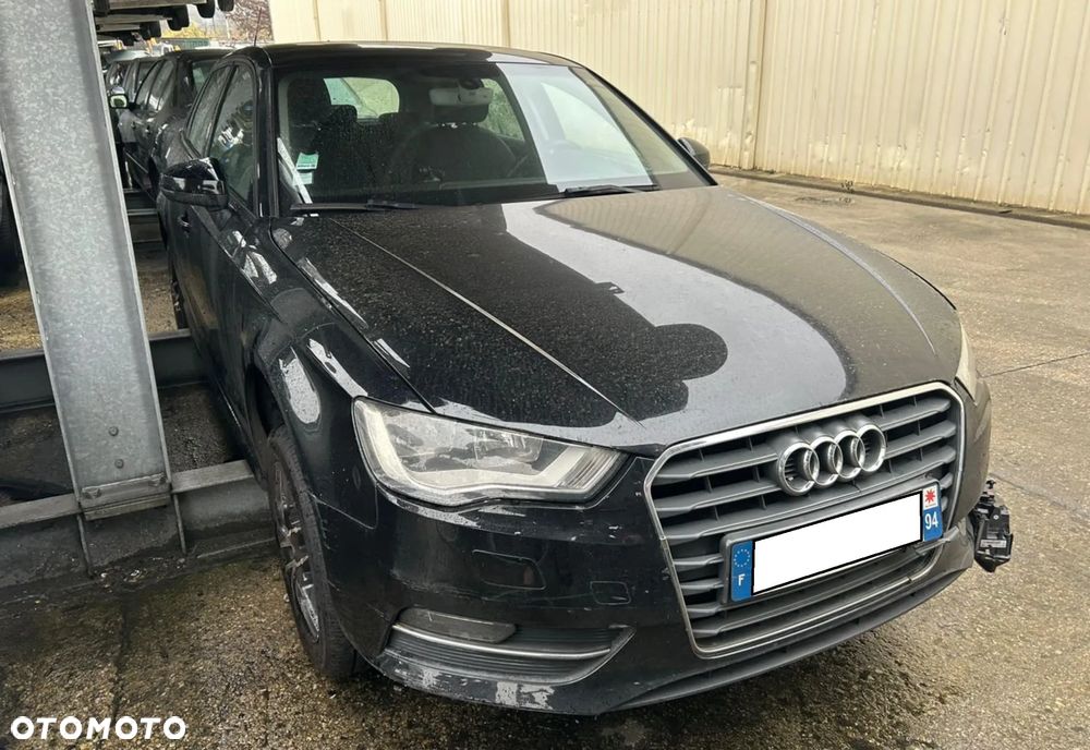 Audi A3 Sportback 1.6 TDI Ambition - 2